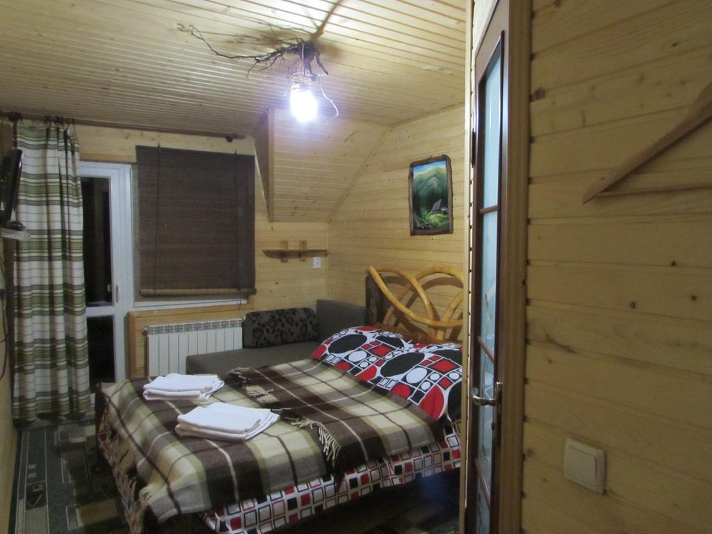 Nota Bene Mykulychyn Villa Kamer foto