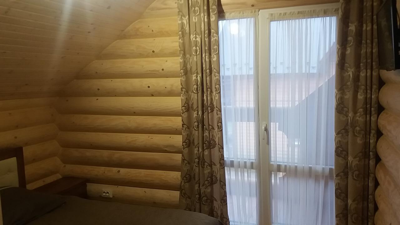 Nota Bene Mykulychyn Villa Buitenkant foto