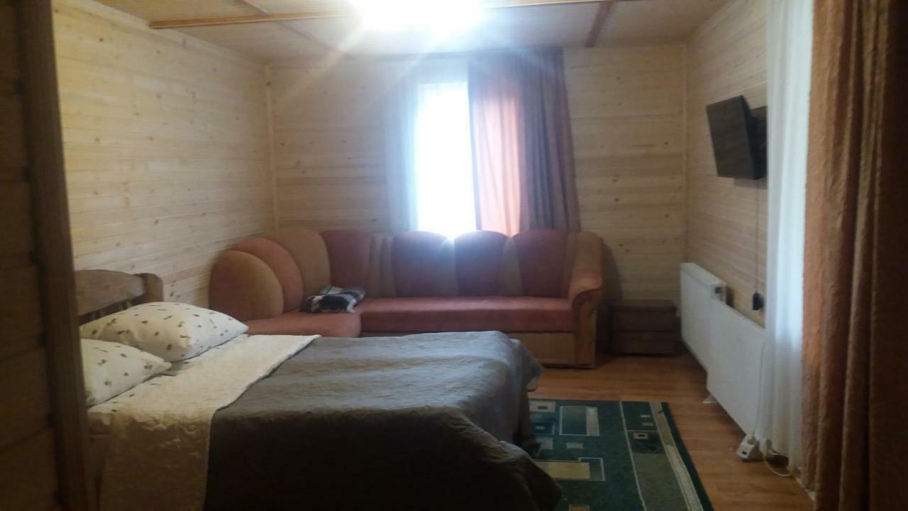 Nota Bene Mykulychyn Villa Buitenkant foto