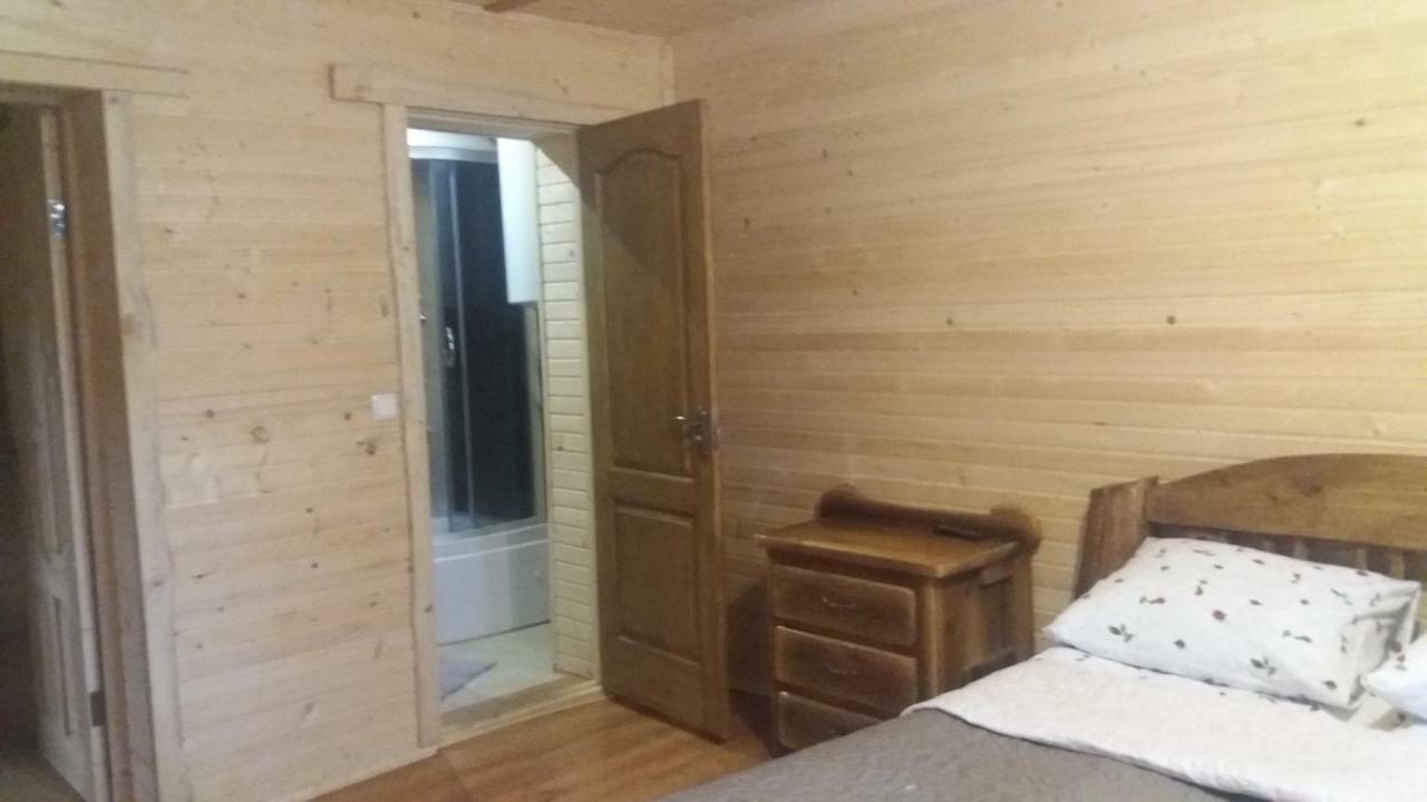 Nota Bene Mykulychyn Villa Buitenkant foto